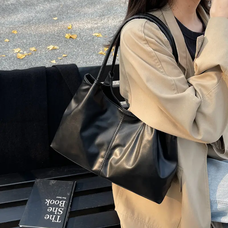 2024 Vintage Black Shoulder Bag for Women - Image 6