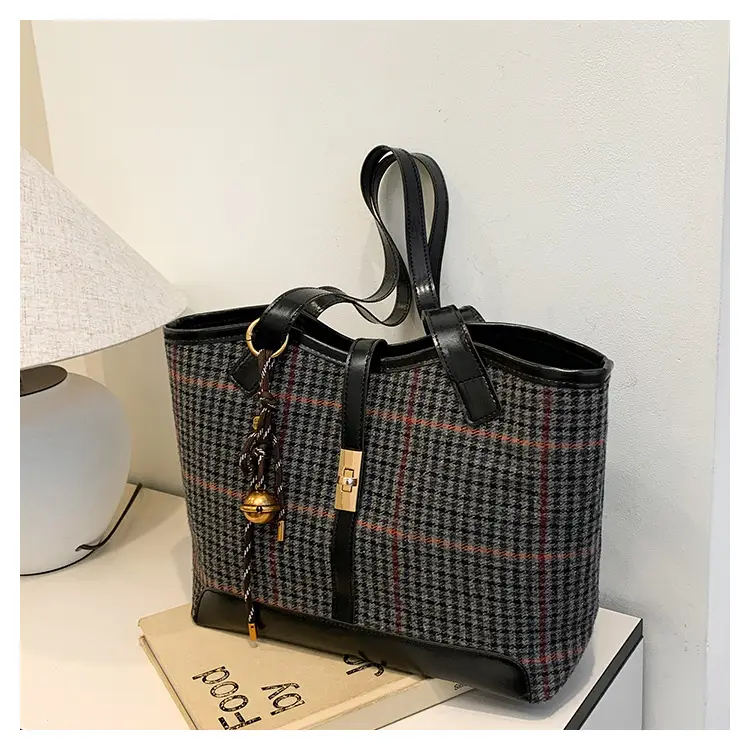 Women Woolen Plaid Shoulder Bag Large Capacity 2024 - Image 5