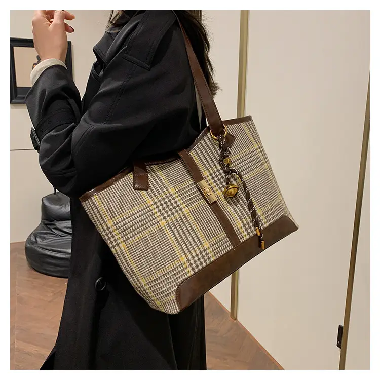Women Woolen Plaid Shoulder Bag Large Capacity 2024 — feature 25