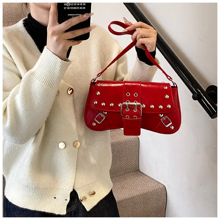 Black Leather Shoulder Bag with Metal Buckles — feature 12