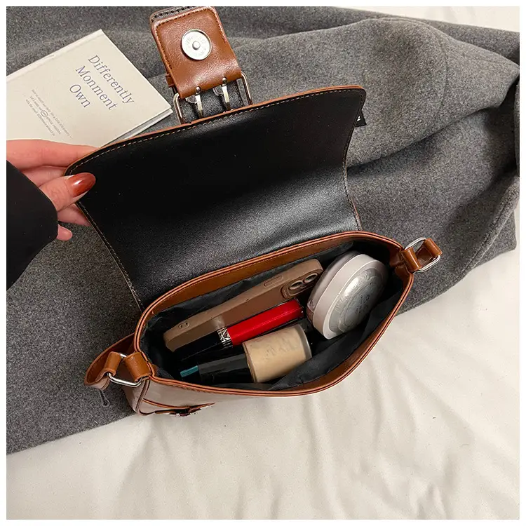 Black Leather Shoulder Bag with Metal Buckles — feature 32