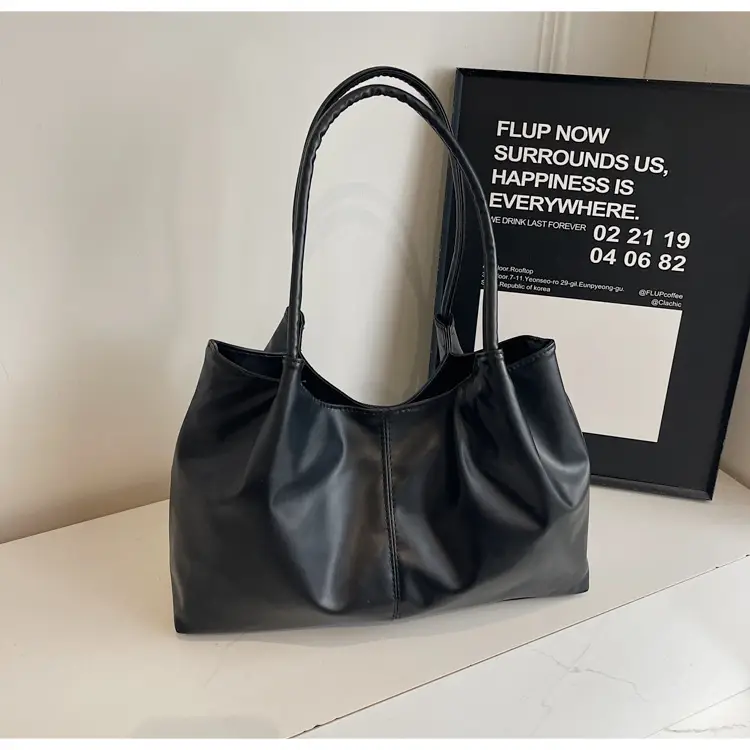 Large Capacity Japanese Korean Fashion Tote Bag Black White — feature 31
