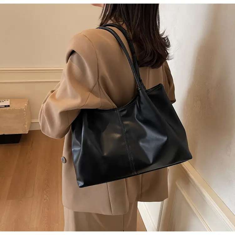 Large Capacity Japanese Korean Fashion Tote Bag Black White — feature 7