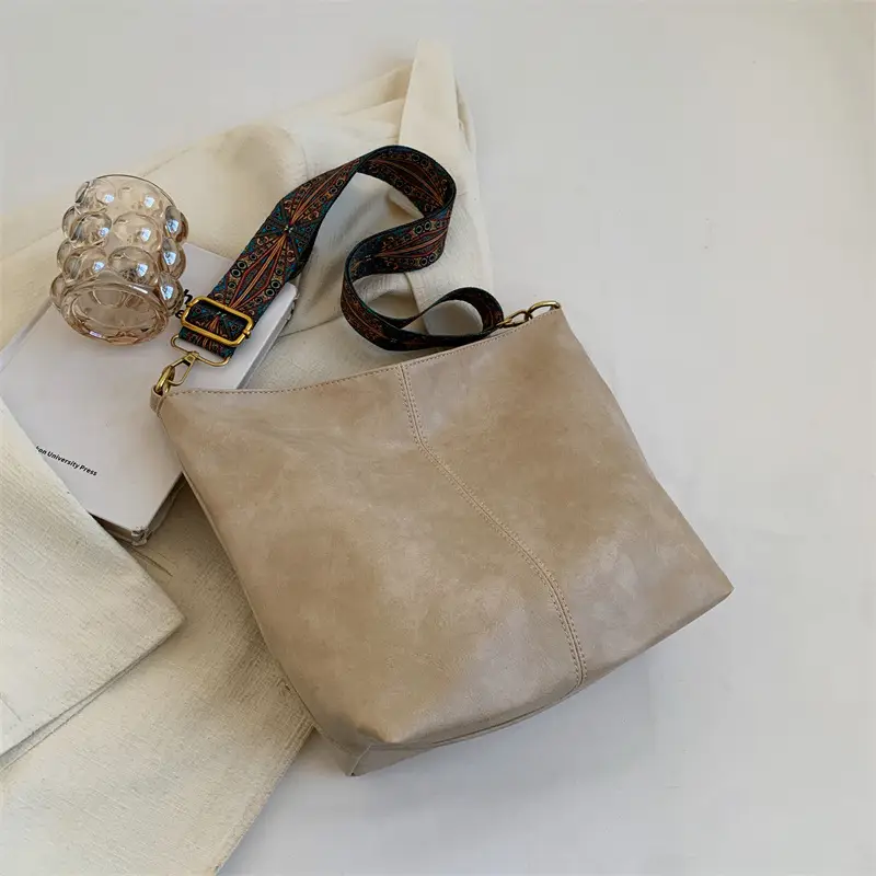 2024 Women's Large Leather Shoulder Crossbody Bag - Image 3