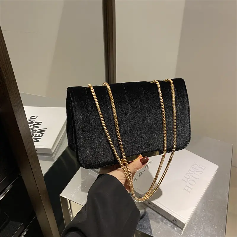 Trendy Gold Velvet Chain Shoulder Bag for Women - Image 6