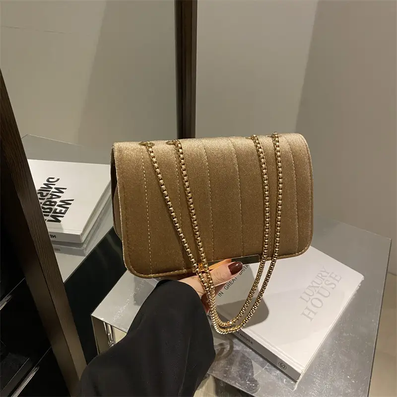 Trendy Gold Velvet Chain Shoulder Bag for Women - Image 8