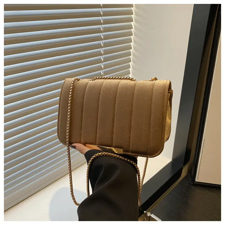 Trendy Gold Velvet Chain Shoulder Bag for Women — feature 24