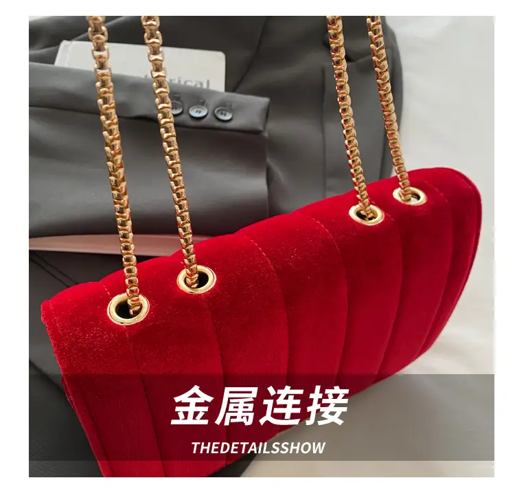 Trendy Gold Velvet Chain Shoulder Bag for Women — feature 4