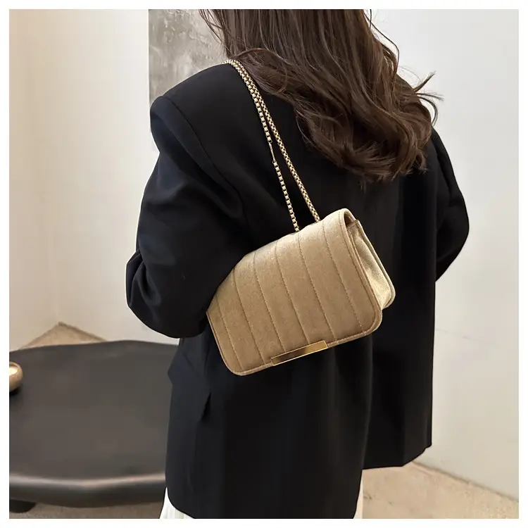 Trendy Gold Velvet Chain Shoulder Bag for Women — feature 8