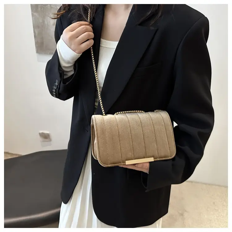 Trendy Gold Velvet Chain Shoulder Bag for Women — feature 9