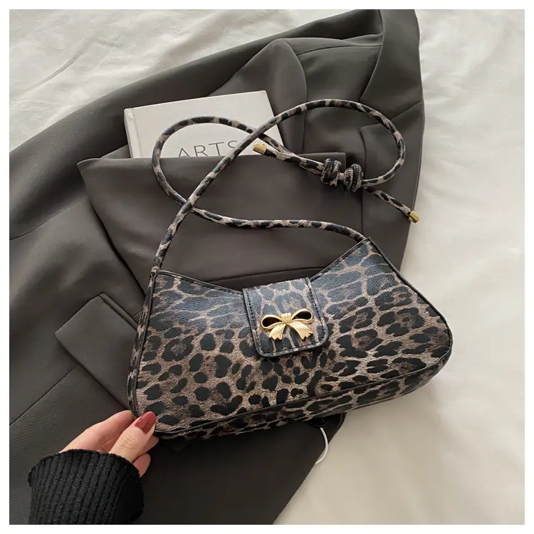 Leopard Print Women's Shoulder Bag 2024 Winter — feature 23