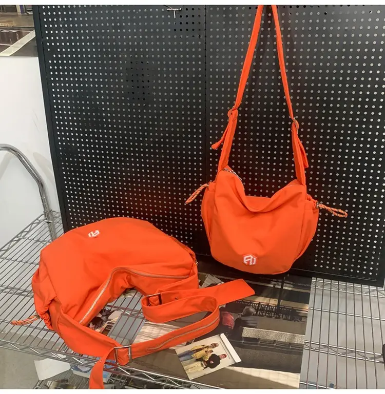 Large Capacity Crossbody Bag for Women Men Lightweight Street Trendy — feature 21