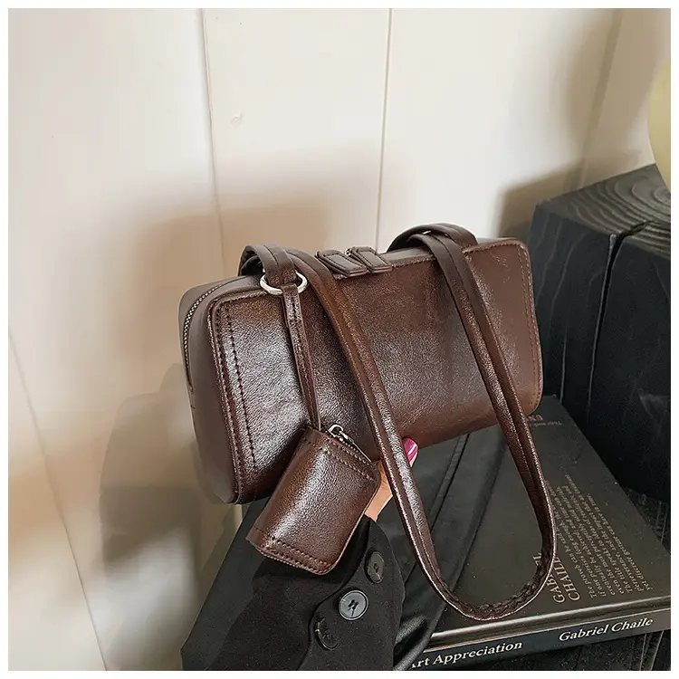Black Crossbody Bag for Women 2026 Autumn Winter — feature 10