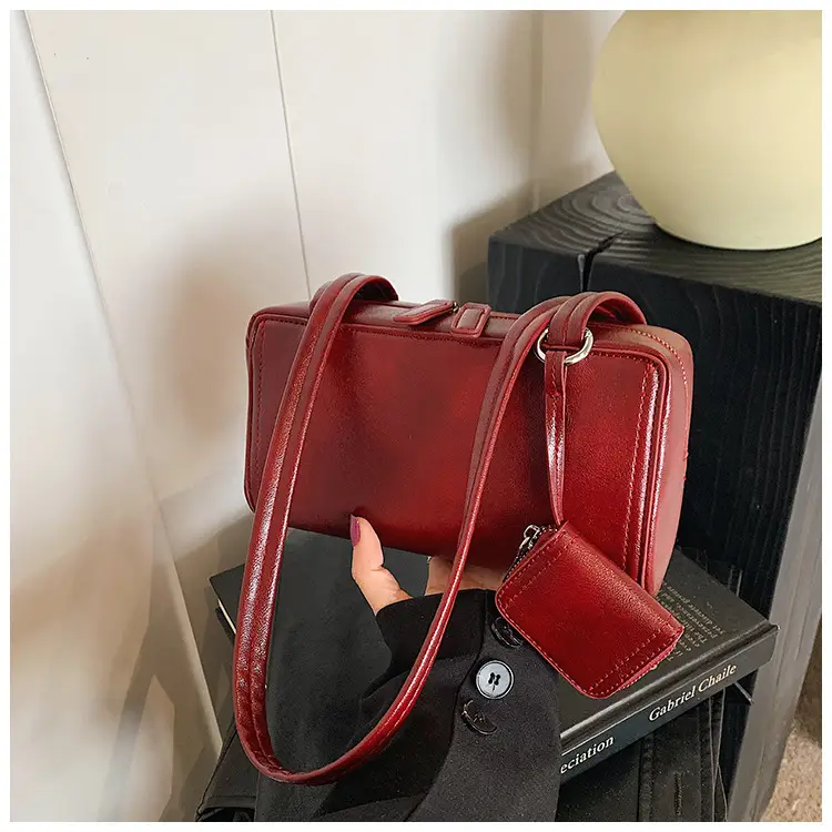 Black Crossbody Bag for Women 2026 Autumn Winter — feature 13
