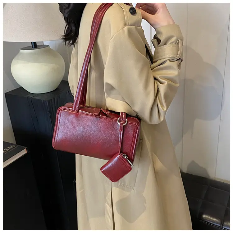 Black Crossbody Bag for Women 2026 Autumn Winter — feature 18
