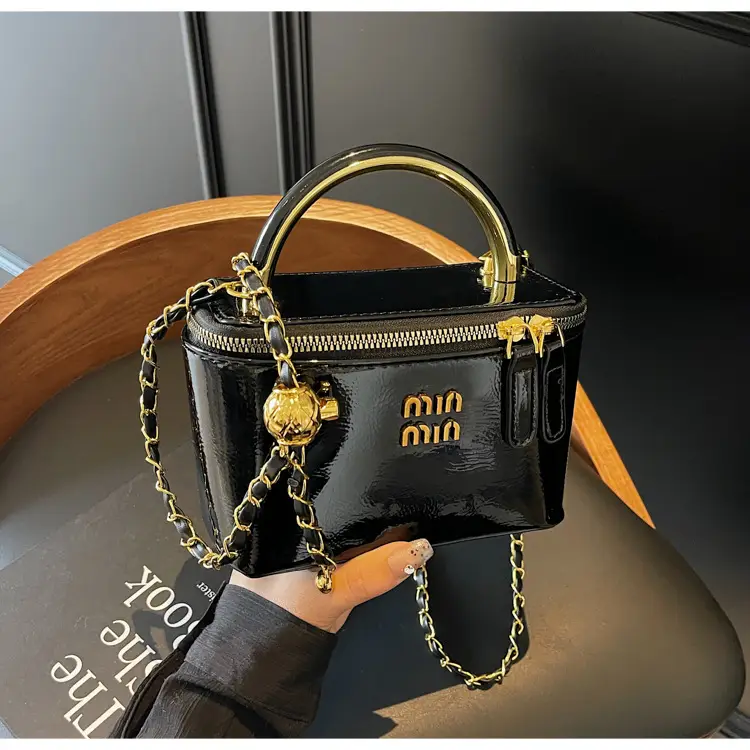 Women's Cross-border Retro Oil Wax Leather Box Bag Brown Gold Chain — feature 40