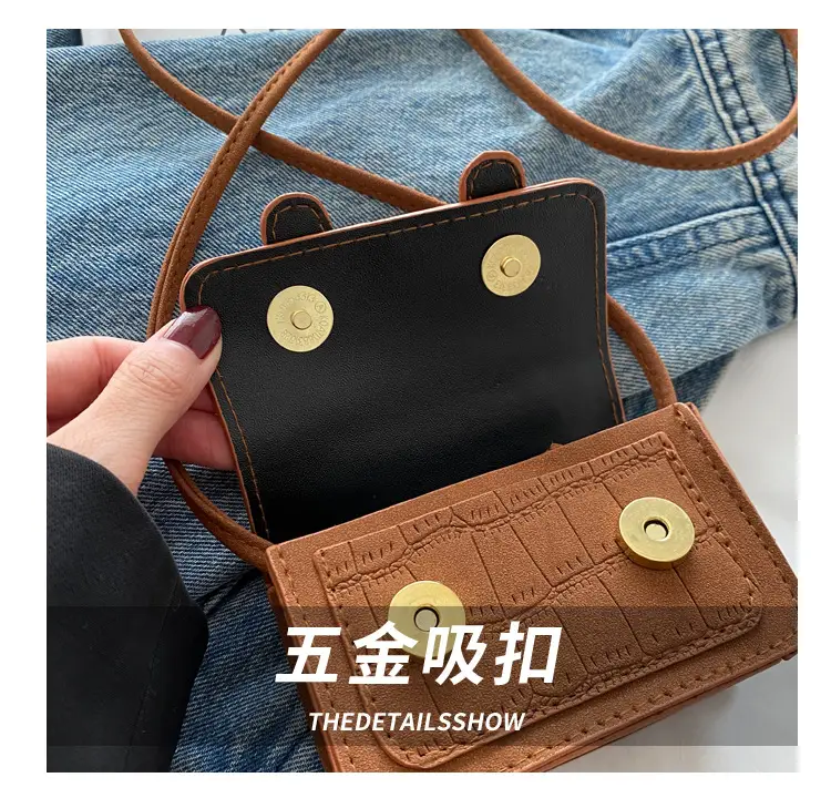 Retro 2024 Women's Crossbody Shoulder Bag Brown — feature 5