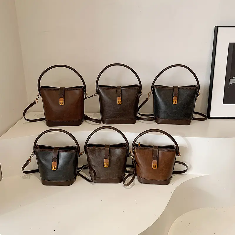 2024 Women's Retro Shoulder Crossbody Bag Black - Image 5