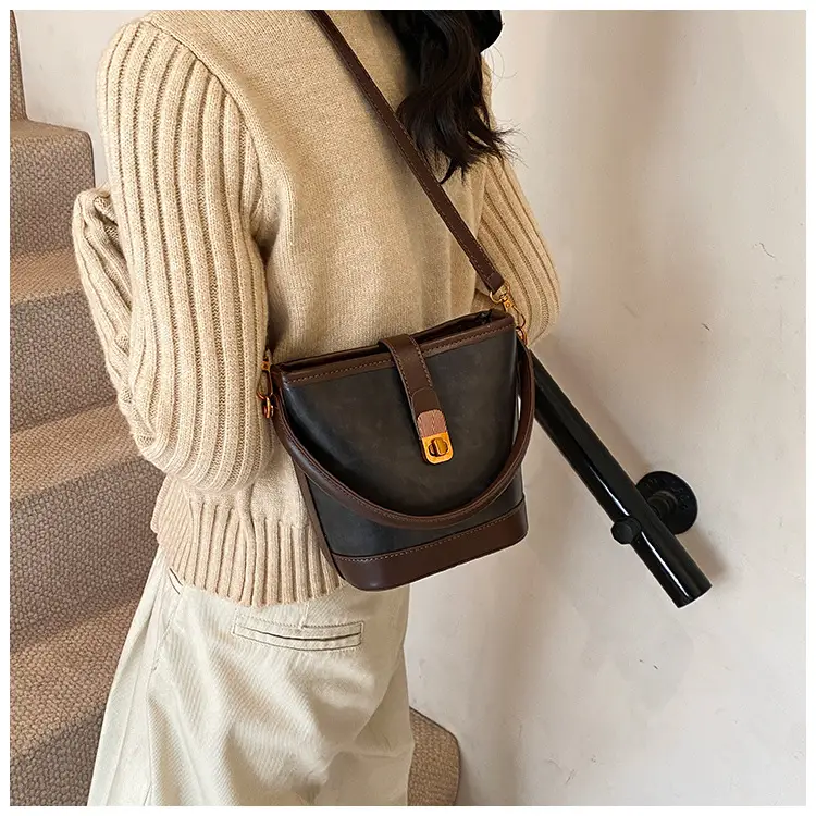 2024 Women's Retro Shoulder Crossbody Bag Black — feature 11