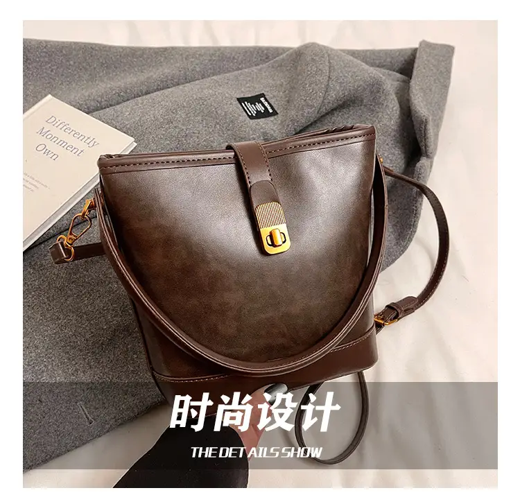 2024 Women's Retro Shoulder Crossbody Bag Black — feature 4