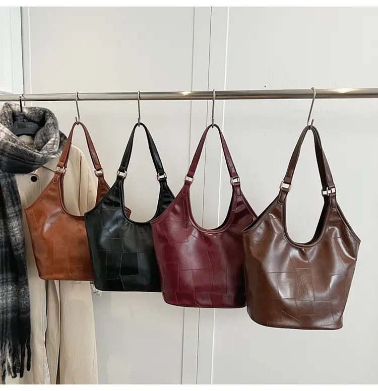 Brown Leather Tote Bag for Women Autumn Winter 2024 — feature 13