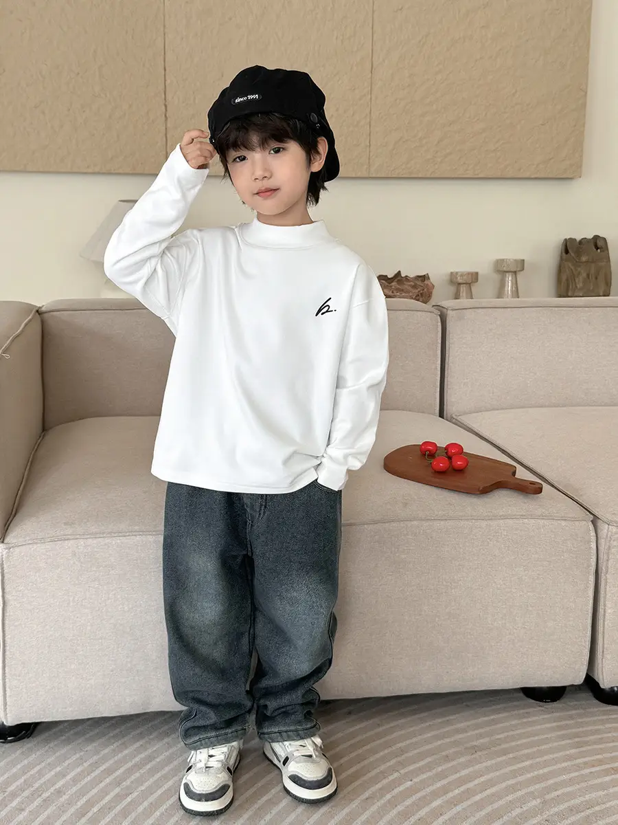 Haima Boys Red Half-Turtleneck Thermal Winter Top - Image 4