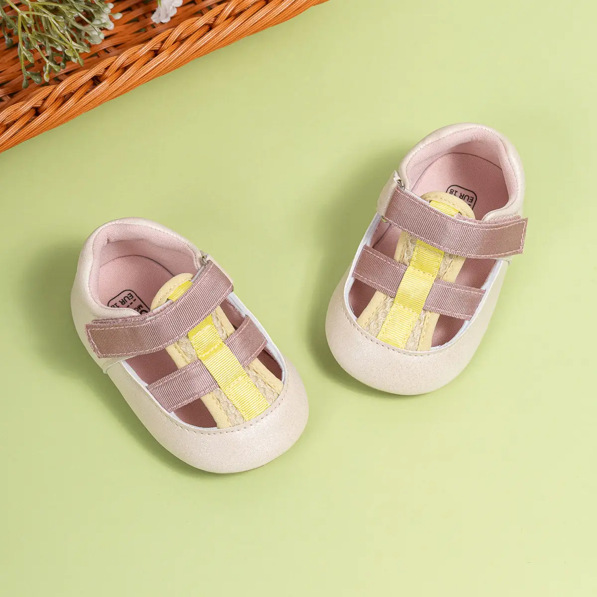 Baby Cross-Stitched Sandals White Pink 0-1 Year — feature 10