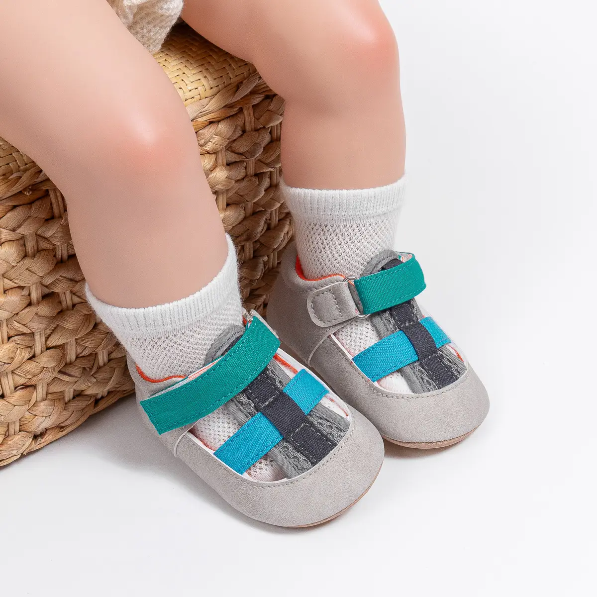 Baby Cross-Stitched Sandals White Pink 0-1 Year — feature 25