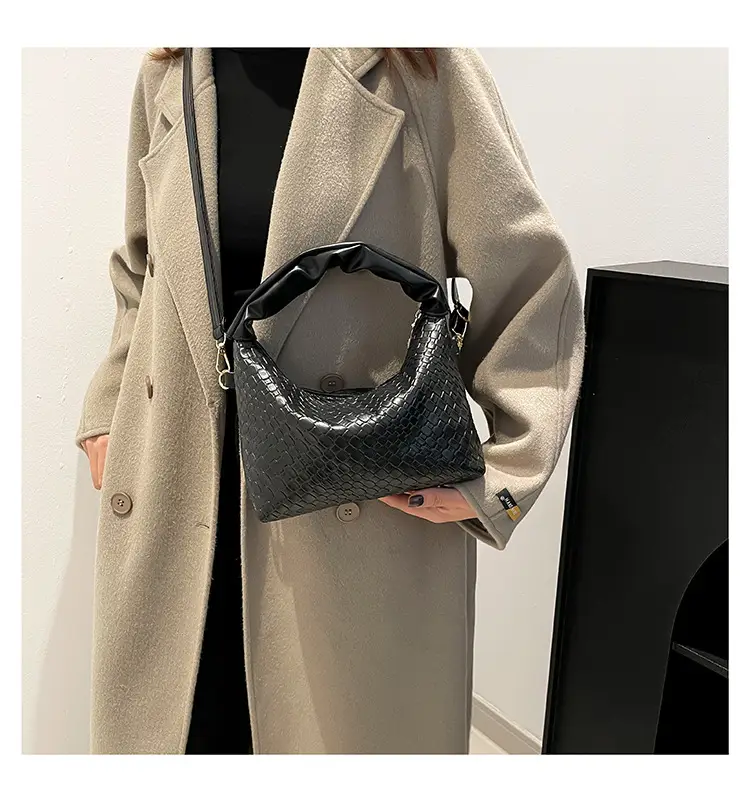 Women's Woven Shoulder Bag Beige 2024 New Fashion — feature 15
