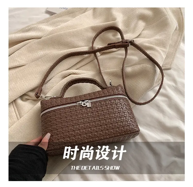 Women Retro Korean Style Shoulder Bag 2025 Winter — feature 15