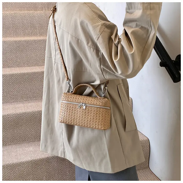 Women Retro Korean Style Shoulder Bag 2025 Winter — feature 38