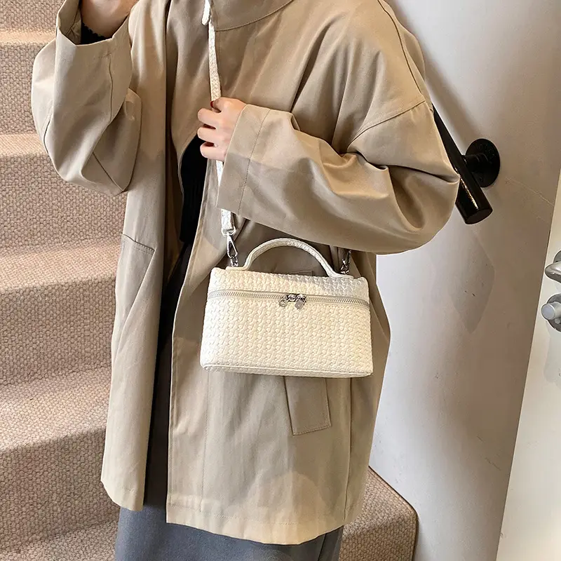 Women Retro Korean Style Shoulder Bag 2025 Winter - Image 5
