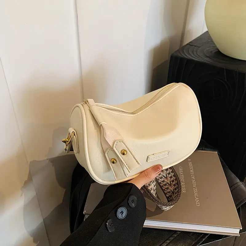 Women's Brown Leather Shoulder Messenger Bag 2024 - Image 3