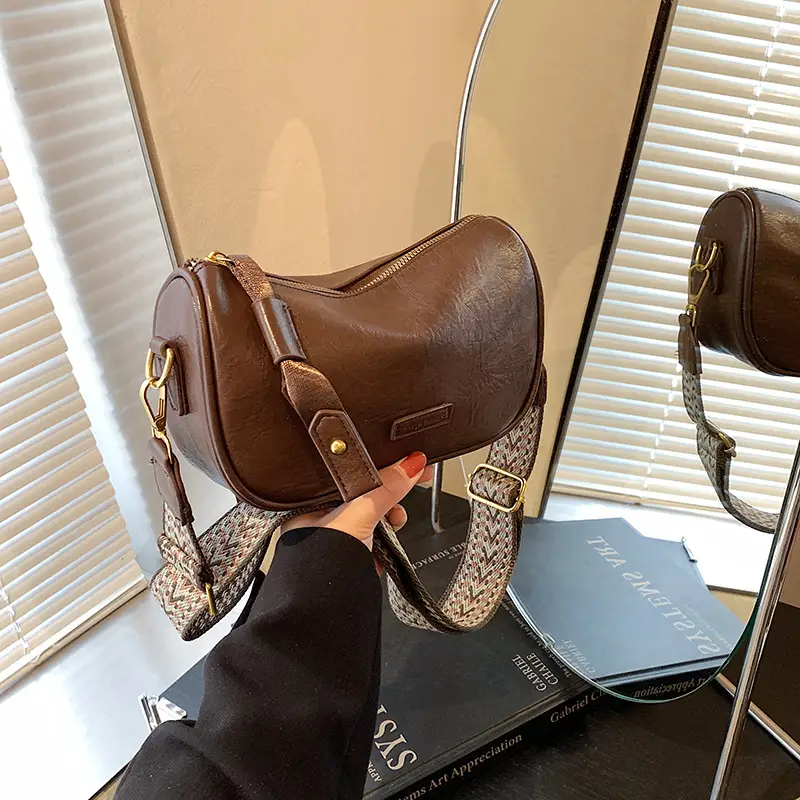 Women's Brown Leather Shoulder Messenger Bag 2024 - Image 4