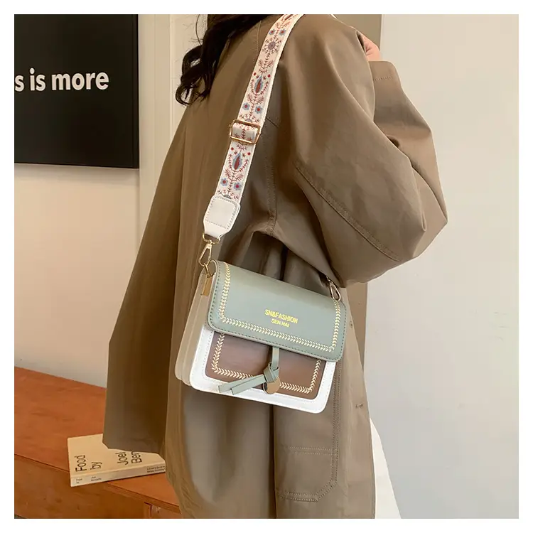 Women's 2024 Shoulder Bag Brown White Contrast Wide Strap — feature 13