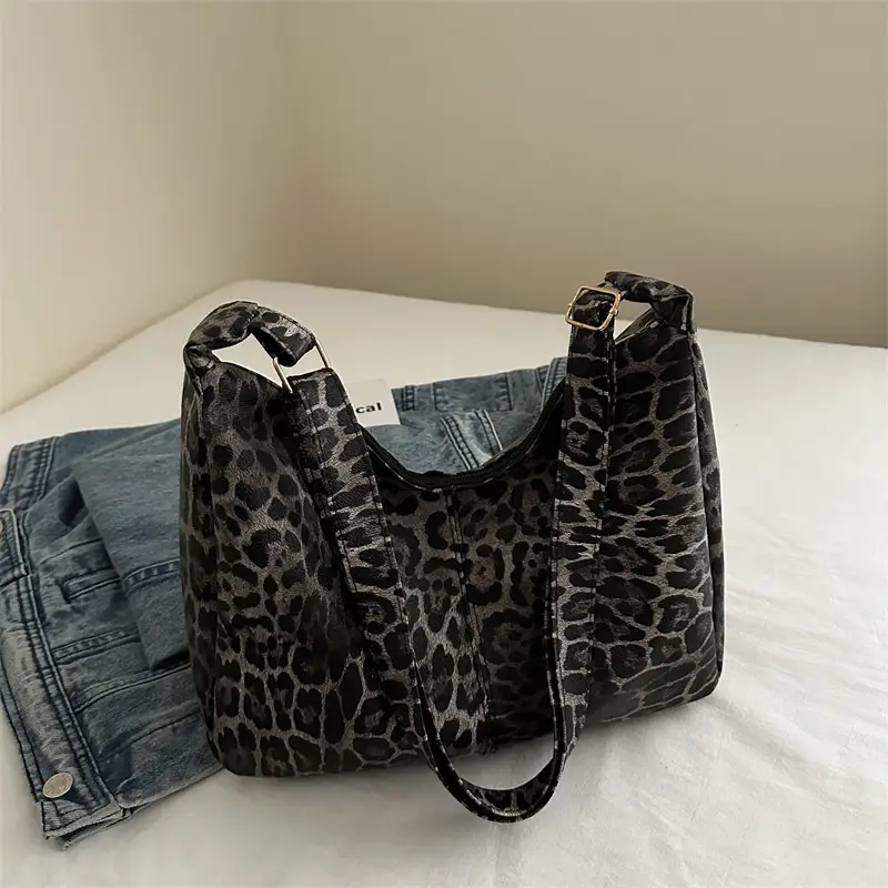 Leopard Print Large Capacity Tote Bag 2024 - Image 2