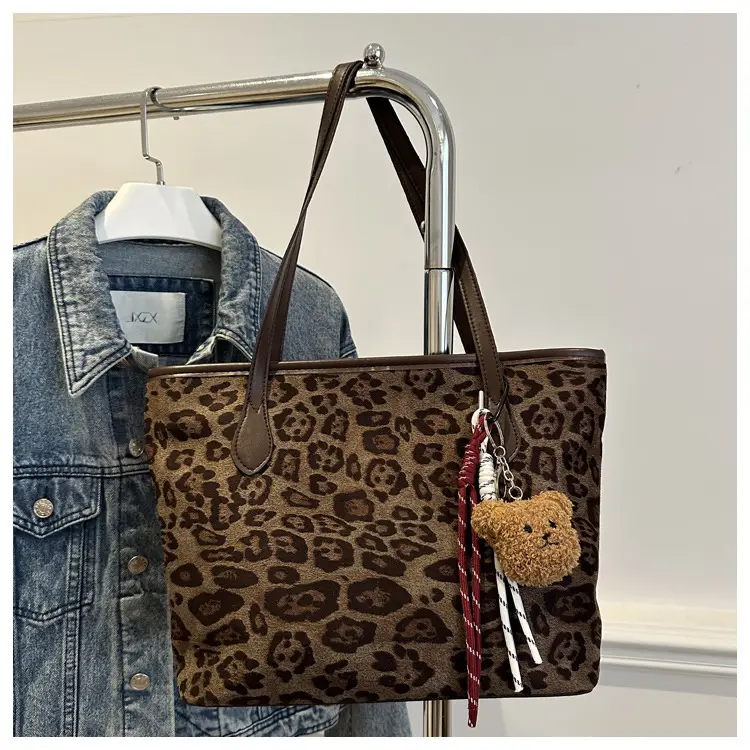 Leopard Print Large Capacity Women's Tote Bag — feature 22
