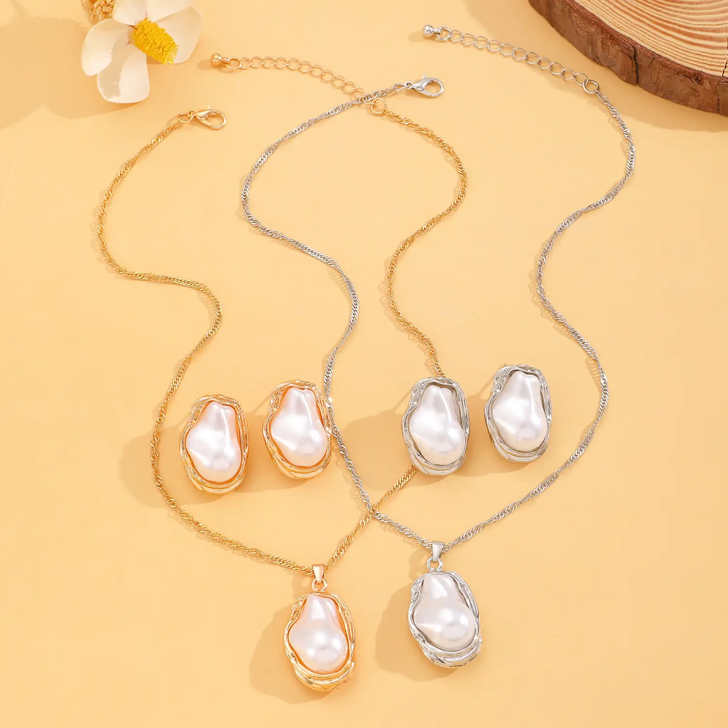 Pearl Necklace Set with Pearl Bracelet and Baroque Design - Image 69