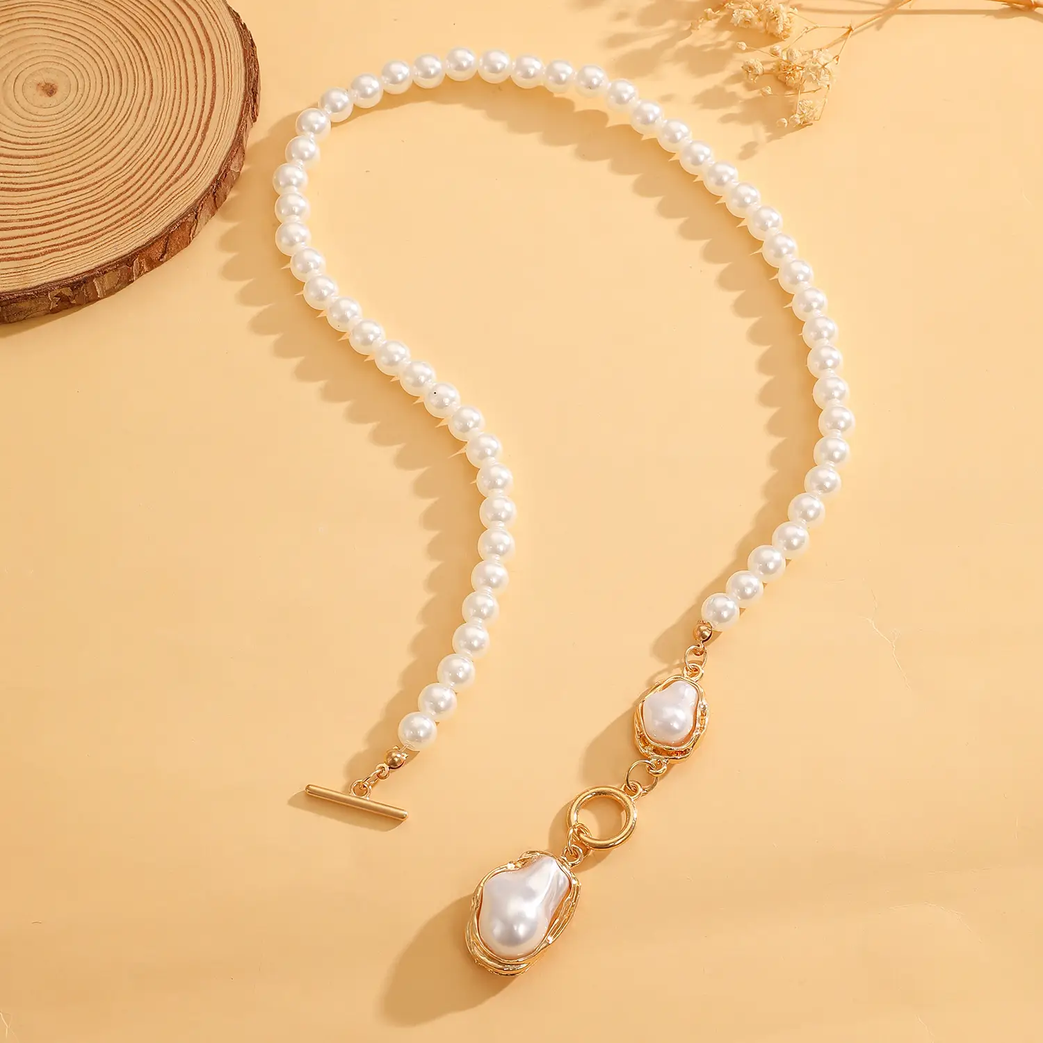 Pearl Necklace Set with Pearl Bracelet and Baroque Design — feature 41