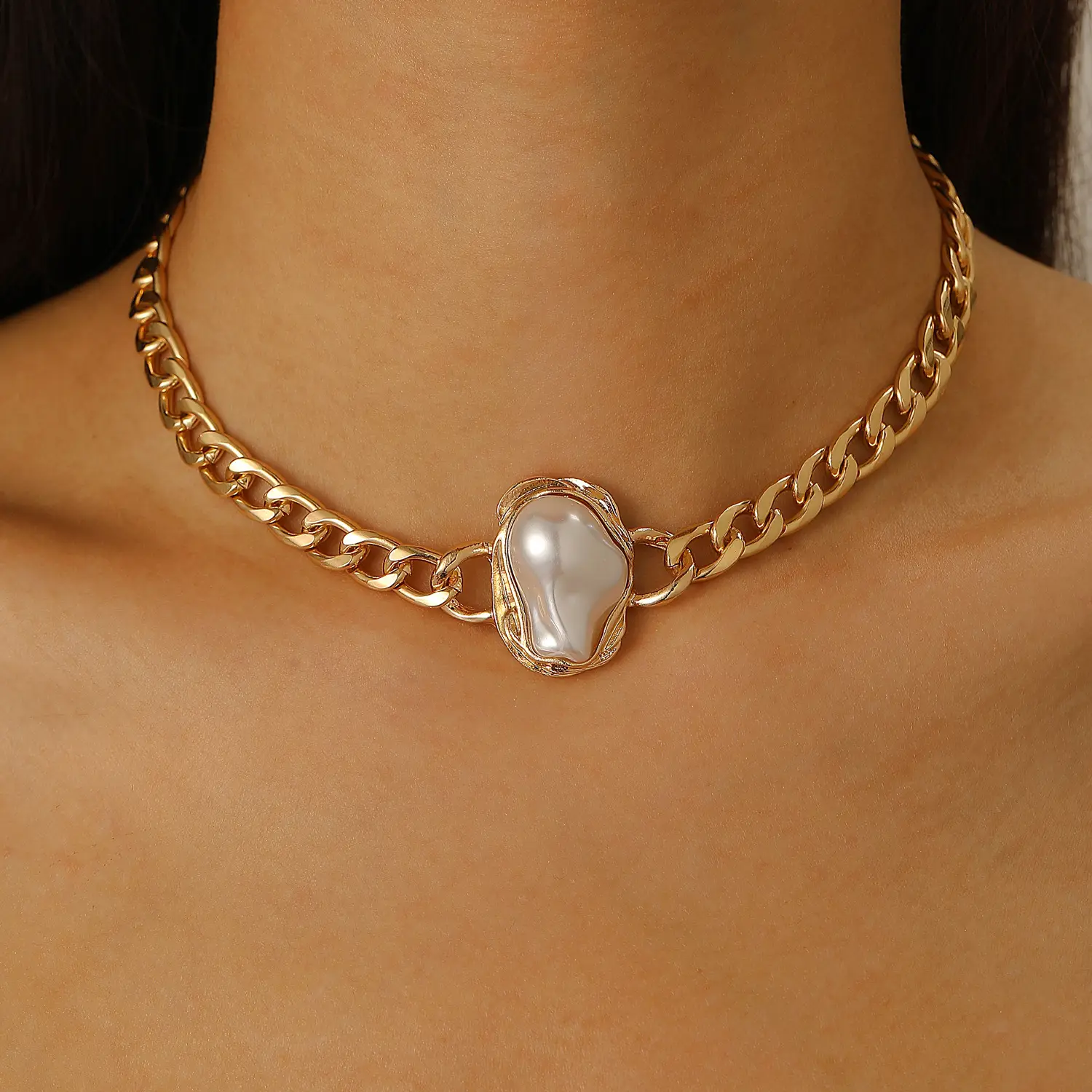 Pearl Necklace Set with Pearl Bracelet and Baroque Design - Image 26