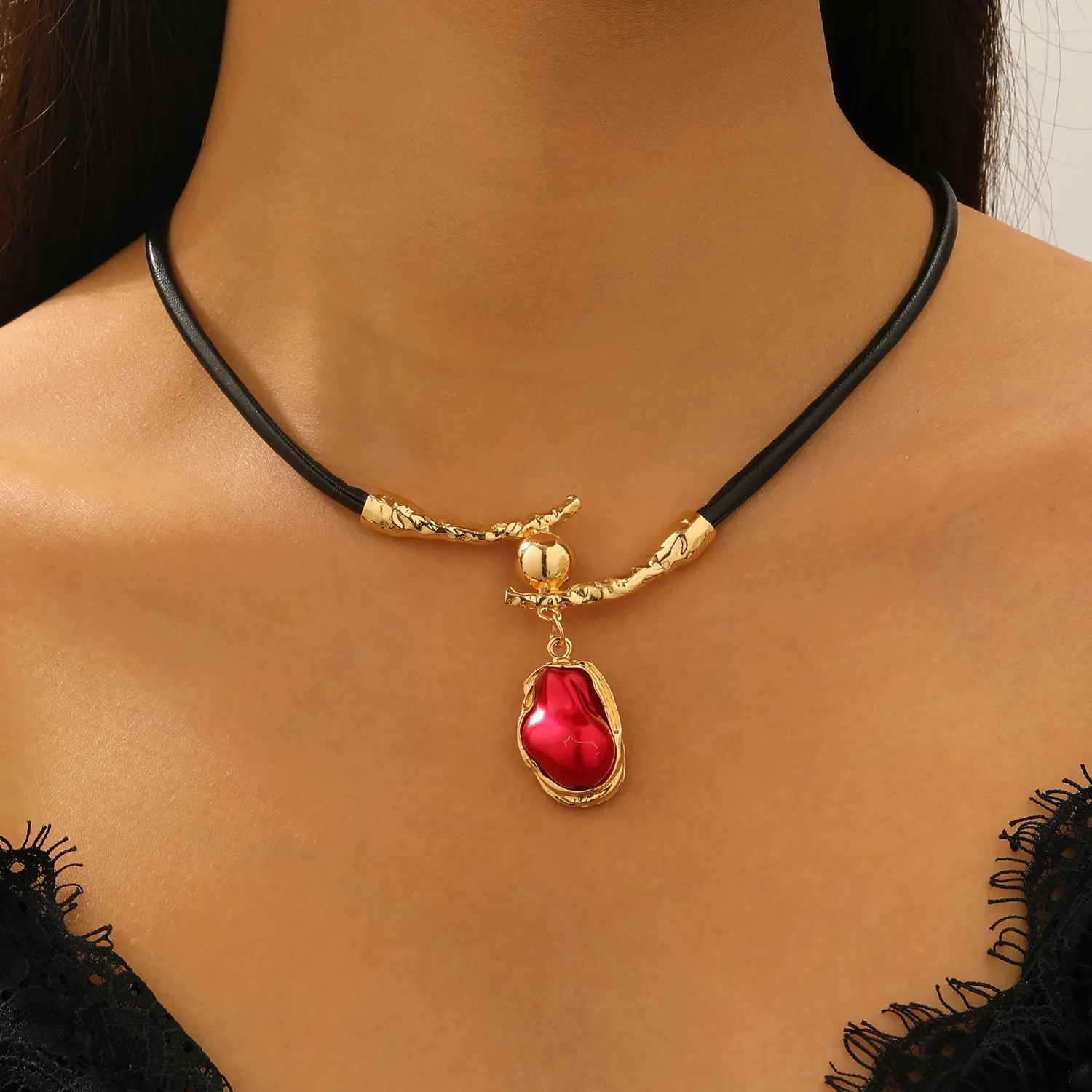 Pearl Necklace Set with Pearl Bracelet and Baroque Design - Image 38
