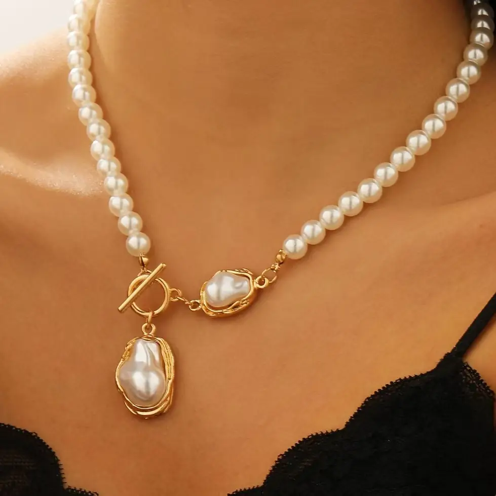 Pearl Necklace Set with Pearl Bracelet and Baroque Design - Image 41