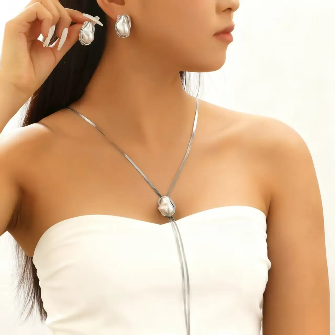 Pearl Necklace Set with Pearl Bracelet and Baroque Design - Image 48