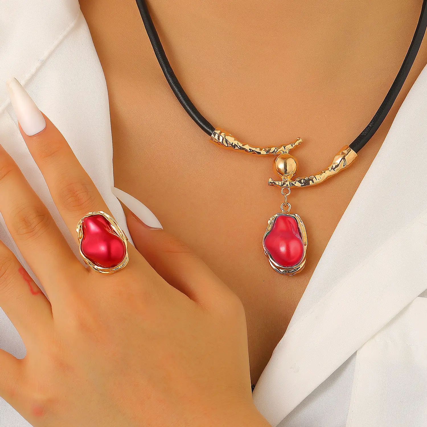 Pearl Necklace Set with Pearl Bracelet and Baroque Design - Image 61