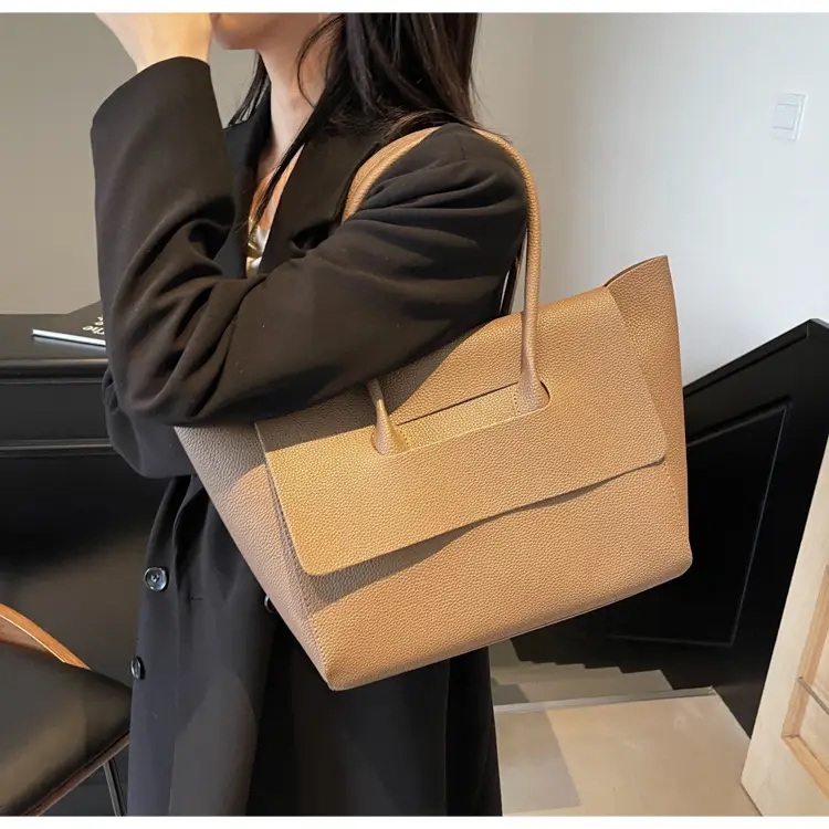 2024 Winter Women's Black Leather Tote Bag Large Capacity — feature 12