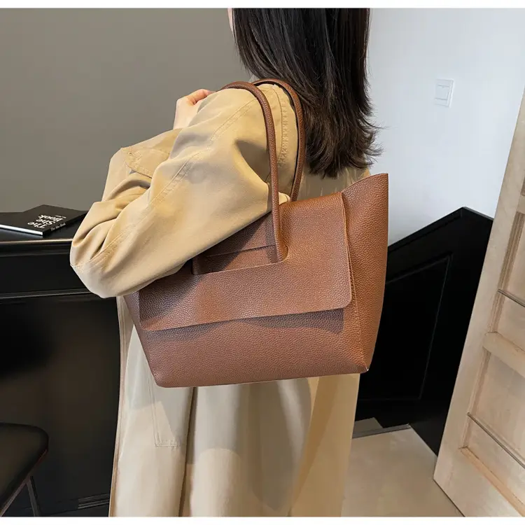 2024 Winter Women's Black Leather Tote Bag Large Capacity — feature 15