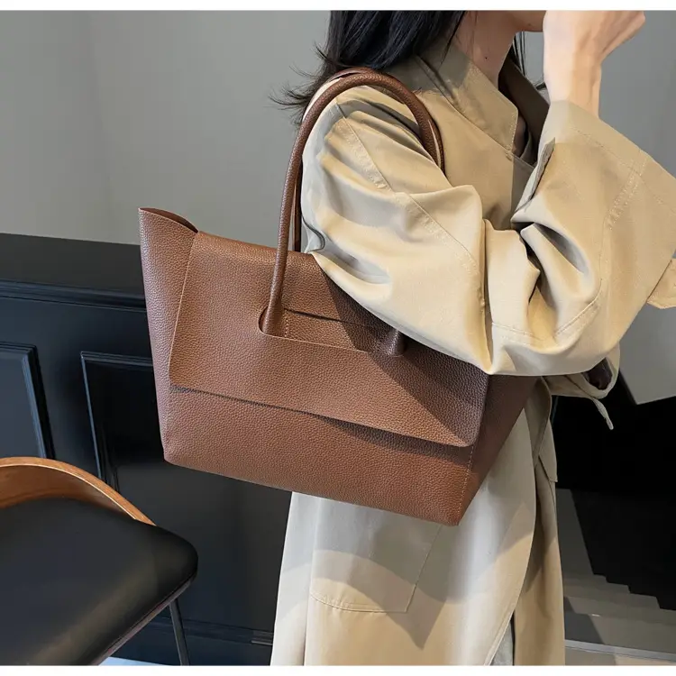 2024 Winter Women's Black Leather Tote Bag Large Capacity — feature 17