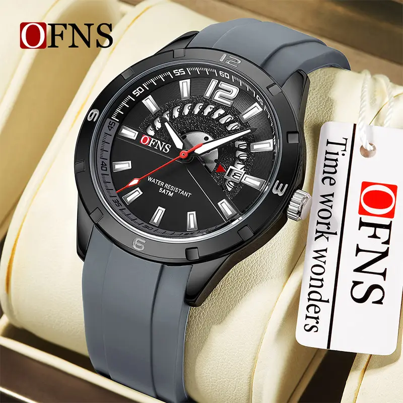Men Waterproof Quartz Watch with Calendar & Silicone Band