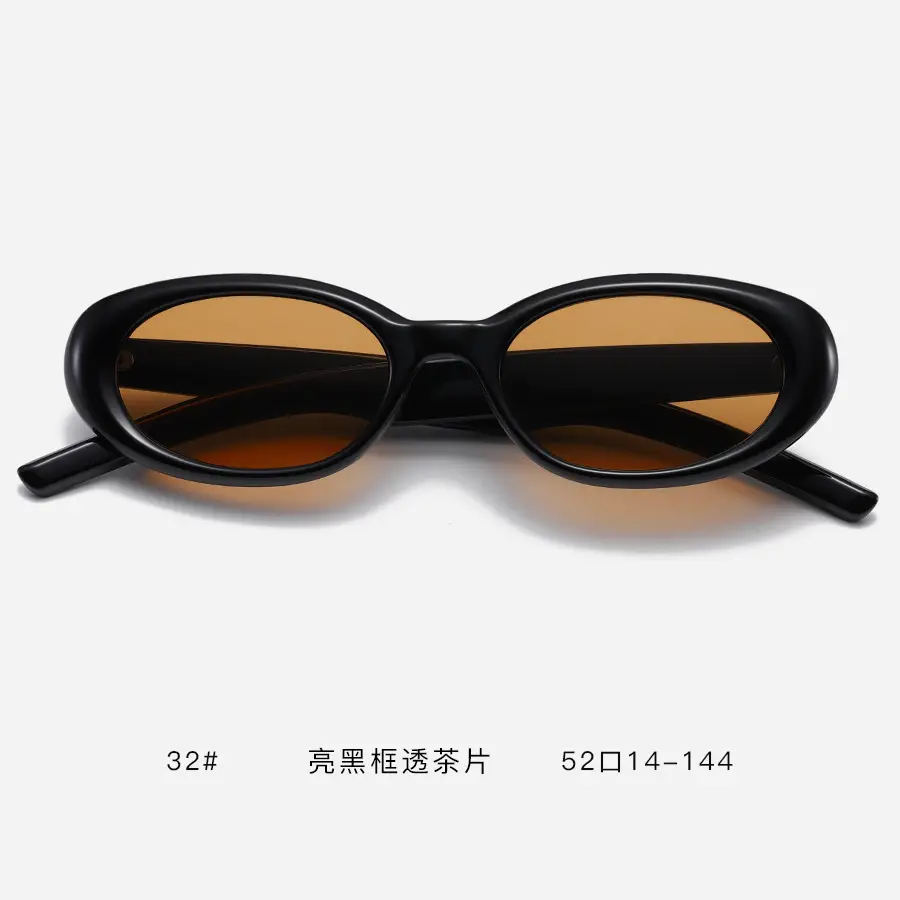 Black Oval French Sunglasses for Women Myopia - Image 2