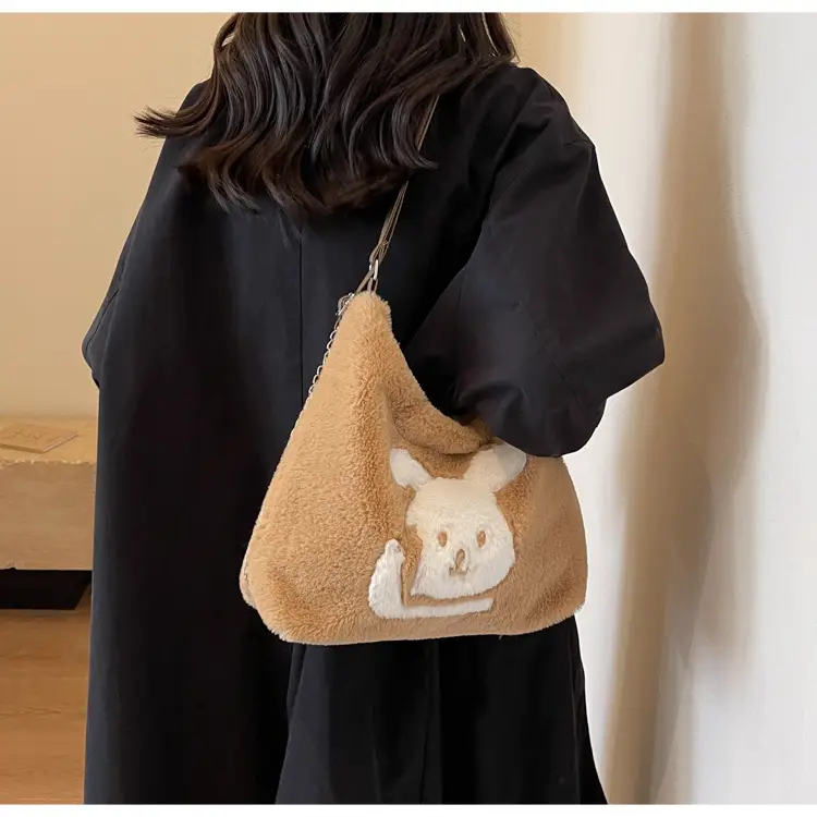 Vintage Black Rabbit Shoulder Bag for Women 2024 Winter — feature 15